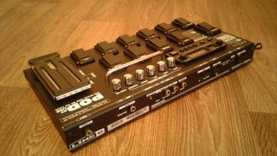 Лот: 8685091. Фото: 1. Гитарный процессор line 6 xt live. Гитарные эффекты и комбоусилители