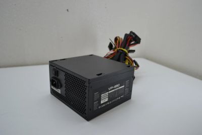 Лот: 17679221. Фото: 1. Блок питания Aerocool VP-650W. Корпуса, блоки питания