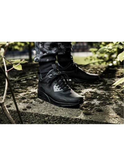 Лот: 16752209. Фото: 1. 2 Кроссовки nike air max 90. Кеды, кроссовки, слипоны