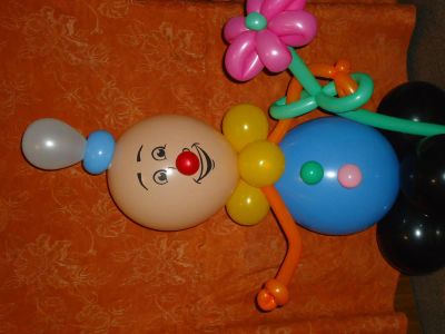 Лот: 4666965. Фото: 1. Клоун из воздушных шаров. Другое (игрушки)