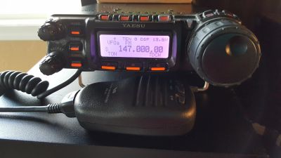 Лот: 12149275. Фото: 1. Yaesu FT-857d + тангента MH-59. Рации, радиостанции