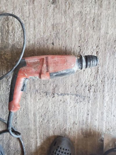 Лот: 16170534. Фото: 1. Hilti TE 2 02 перфоратор. Электроинструмент