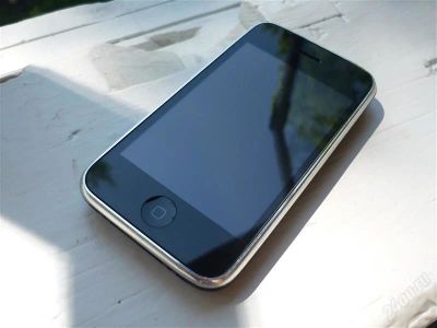 Лот: 1132428. Фото: 1. iphone 3g 16gb (оригинал). Кнопочные мобильные телефоны