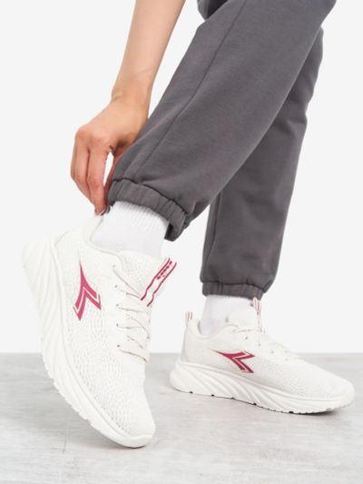 Лот: 25631583. Фото: 1. Кроссовки женские Diadora Piper... Другое (одежда, обувь, галантерея)