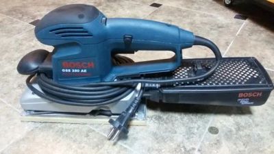 Лот: 6056984. Фото: 1. Продам шлифмашину Bosch GSS 280... Электроинструмент