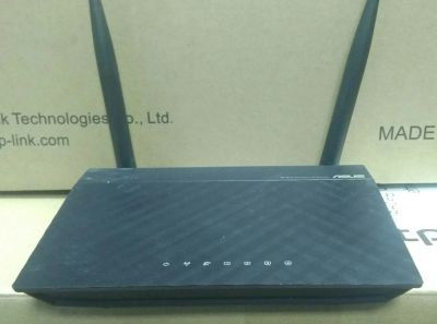 Лот: 15481785. Фото: 1. Роутер Asus RT-N12. Маршрутизаторы (роутеры)