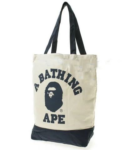 Лот: 3011935. Фото: 1. Женская сумка a bathing ape BAPE. Сумки