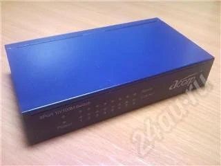 Лот: 234942. Фото: 1. 8-портовый коммутатор Acorp HU8D. Маршрутизаторы (роутеры)