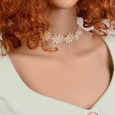 Лот: 6575361. Фото: 1. колье.Ажурные ромашки. Бижутерия ручной работы