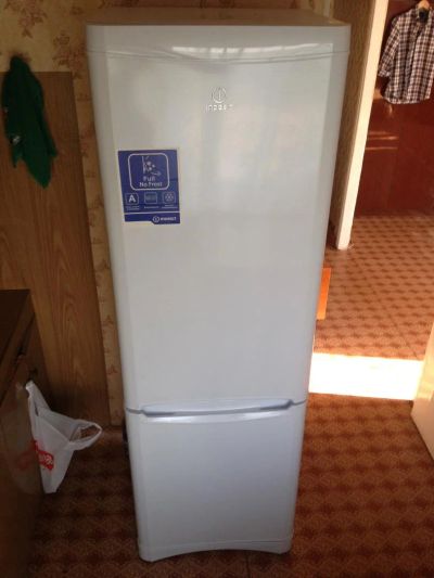 Лот: 4286359. Фото: 1. Холодильник Indesit NBA 181 FNF... Холодильники, морозильные камеры