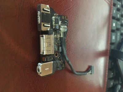 Лот: 16033709. Фото: 1. Схема питания от macbook air 2017. Платы расширения, контроллеры, доп. порты