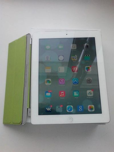 Лот: 3809255. Фото: 1. Apple iPad 3 16gb 3g white (айпад... Планшеты