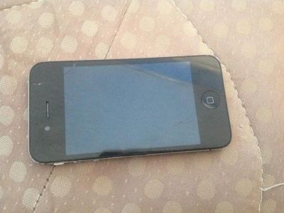 Лот: 4549637. Фото: 1. iphone 4 CDMA. Смартфоны