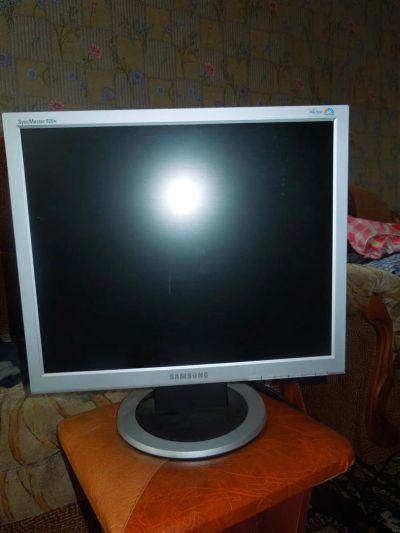 Лот: 3174469. Фото: 1. Монитор. ЖК-мониторы