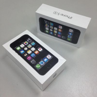 Лот: 9144055. Фото: 1. Смартфон Apple iPhone 5S 16Gb... Смартфоны