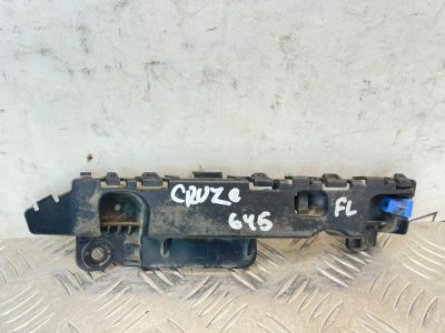 Лот: 25050704. Фото: 1. крепление бампера Chevrolet Cruze... Двигатель и элементы двигателя