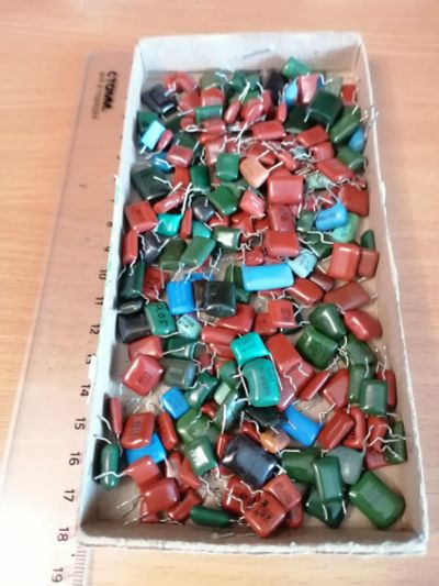 Лот: 25243613. Фото: 1. Конденсаторы. Конденсаторы