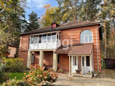 Лот: 25293827. Фото: 1. 5-комн. и более дом , Красноярск... Дома