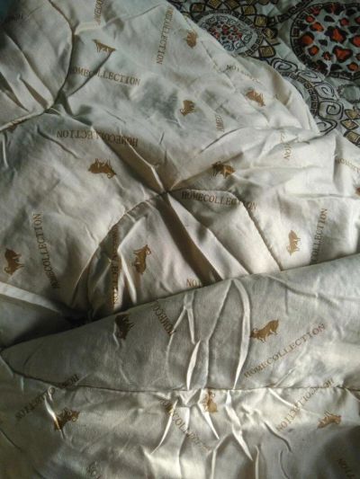 Лот: 10665688. Фото: 1. Одеяло. Овечья шерсть. Одеяла, подушки