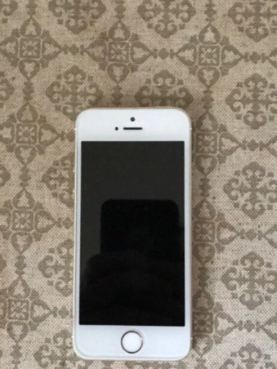 Лот: 10099737. Фото: 1. Iphone 5s 16gb. Смартфоны