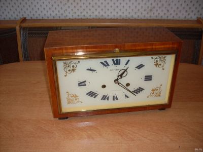 Лот: 18482589. Фото: 1. Часы из СССР, с боем. Другое (коллекционирование, моделизм)