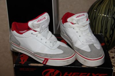 Лот: 4979272. Фото: 1. Heelys. Другое (обувь)