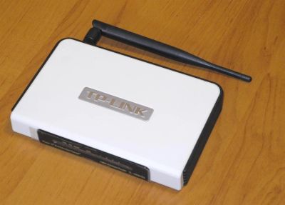 Лот: 3174542. Фото: 1. Роутер TP-Link WR642G с Wi-Fi. Маршрутизаторы (роутеры)