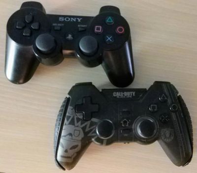 Лот: 10846879. Фото: 1. Прошитая PS3 Slim + 2 джойстика... Игровые приставки, консоли