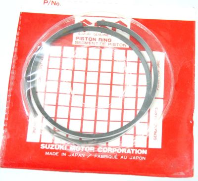 Лот: 21364686. Фото: 1. Поршневые кольца STD SUZUKI DT40W... Запчасти для лодок, катеров, лодочных моторов