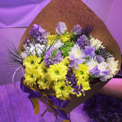 Лот: 8164808. Фото: 1. Сборный букет. Цветы на Щорса... Свежие цветы