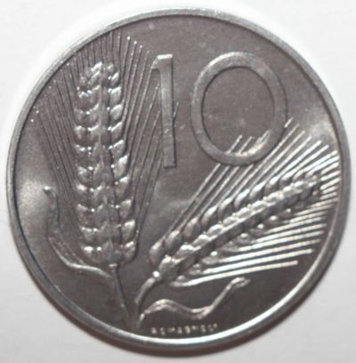 Лот: 2639459. Фото: 1. 10 лир 1996 год. Италия. Европа