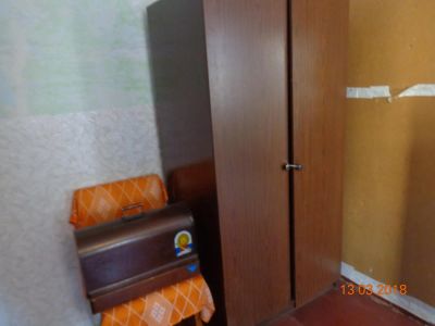 Лот: 11169476. Фото: 1. Шкаф платяной. Шкафы, шкафы-купе