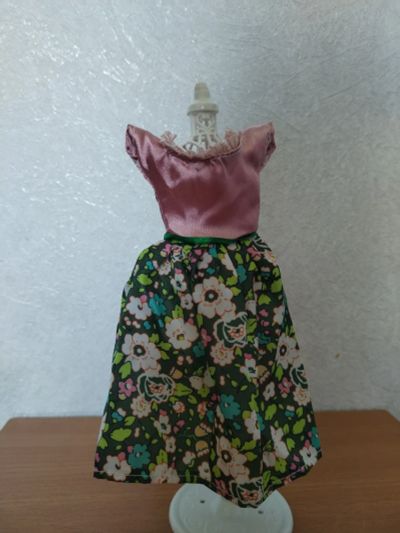 Лот: 22694612. Фото: 1. Платье для барби новое. Куклы и аксессуары