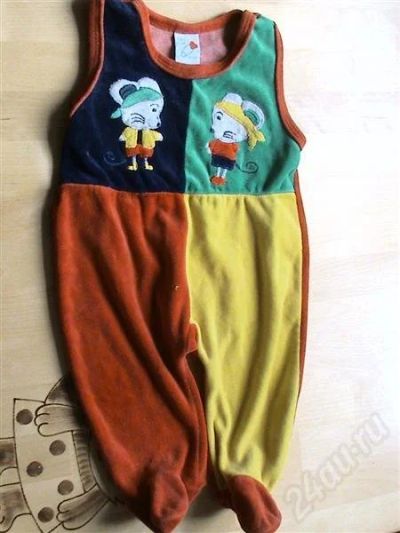 Лот: 326437. Фото: 1. велюровый полукомбез фирма"baby... Другое (дети растут)