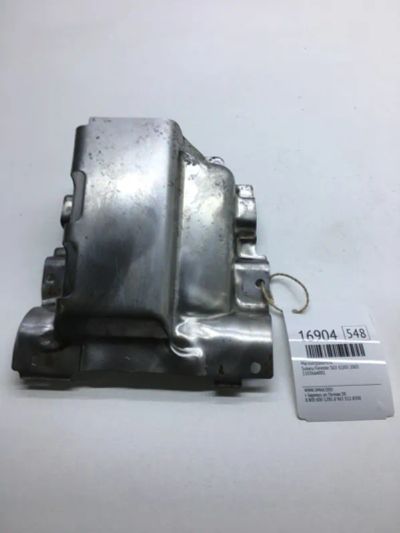 Лот: 20379616. Фото: 1. Маслоотражатель Subaru Forester... Двигатель и элементы двигателя