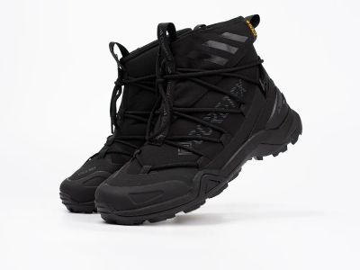 Лот: 24973368. Фото: 1. Зимние Ботинки Adidas Gore-tex. Кеды, кроссовки, слипоны
