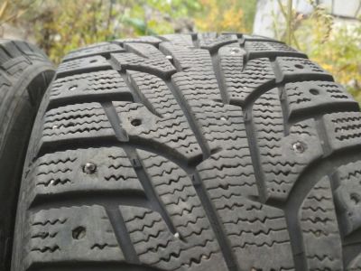 Лот: 10339478. Фото: 1. Зимняя резина Hankook 205/55 R16... Шины