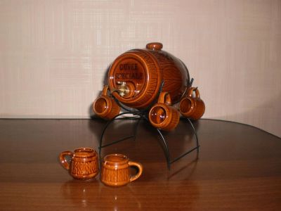 Лот: 3354285. Фото: 1. Бочонок + 6 стопок. Другое (сувениры, подарки)