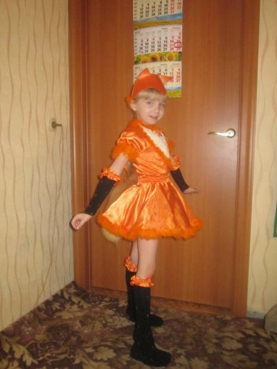 Лот: 6478034. Фото: 1. костюм лисички. Детские карнавальные, праздничные костюмы