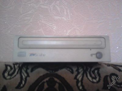 Лот: 130368. Фото: 1. привод CD-RW. Приводы CD, DVD, BR, FDD