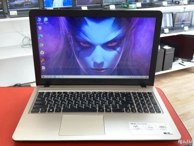 Лот: 17898138. Фото: 1. Ноутбук Asus 4 ядра/SSD. Ноутбуки