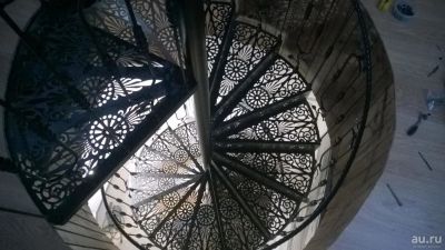 Лот: 10446235. Фото: 1. Винтовая лестница "Ажур". Лестницы, перила, балясины