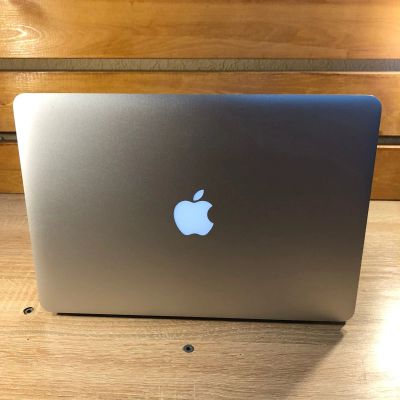 Лот: 18084183. Фото: 1. Ноутбук Apple MacBook 13. Ноутбуки