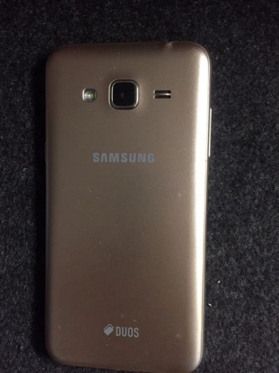 Лот: 14972888. Фото: 1. samsung j320. Смартфоны