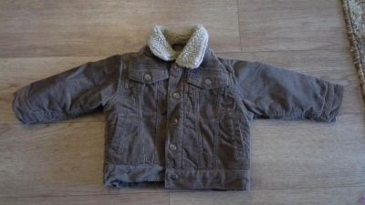 Лот: 5046765. Фото: 1. крутая куртка H&M на 1,5 года. Верхняя одежда