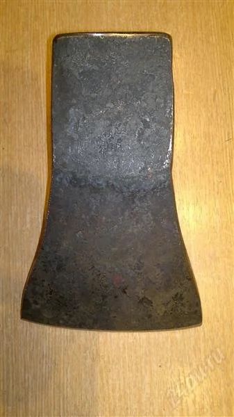 Лот: 2572443. Фото: 1. Колун кованый широкий.( вес 5... Ручные орудия труда