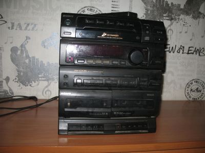 Лот: 13135073. Фото: 1. Музыкальный центр Sony. Музыкальные центры, магнитолы