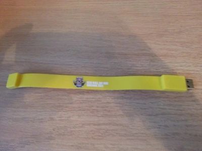 Лот: 3619258. Фото: 1. USB браслет Red Bull BC ONE на... USB-флеш карты