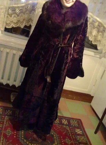 Лот: 3152767. Фото: 1. Шикарная мутоновая шубка. Верхняя одежда