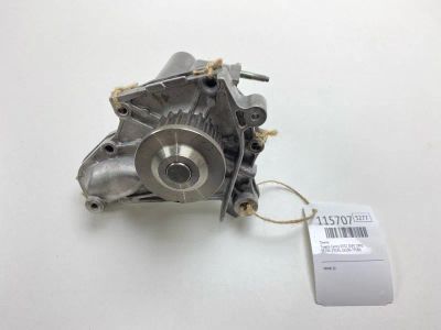 Лот: 25529142. Фото: 1. Помпа Toyota Camry 1992 1610079185... Двигатель и элементы двигателя